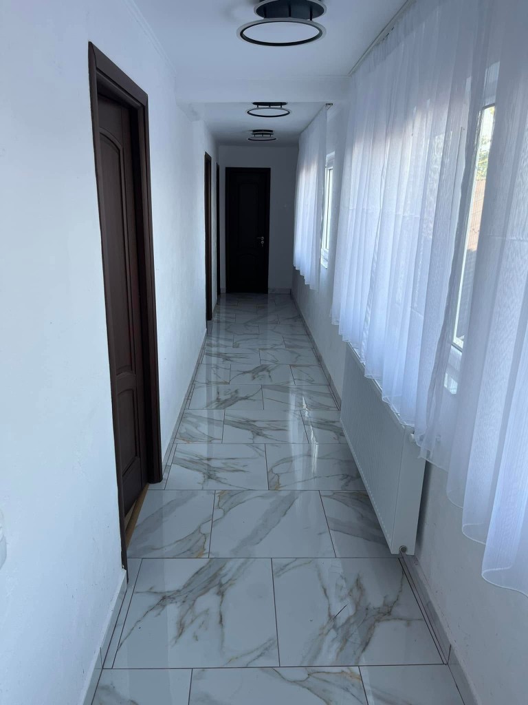 Hol luminos la Vila Ardealul
