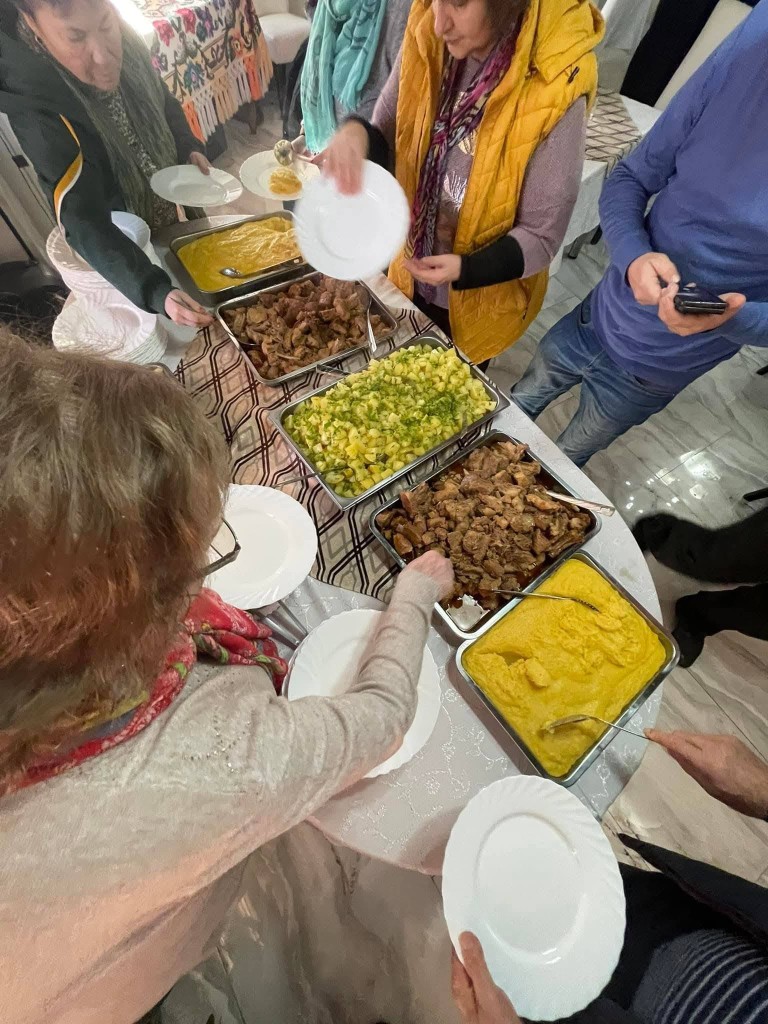 Masă tradițională la Vila Ardealul